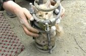 Спасли кота, проехавшего в пружине амортизатора 80 километров